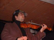 Angapiemage Anga Galliano Persico ospite al violino