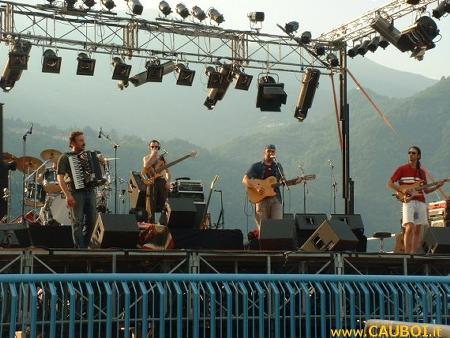 Band al sole per le prove